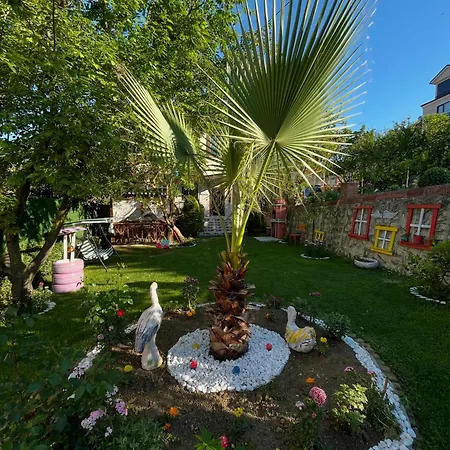 Willa Garden